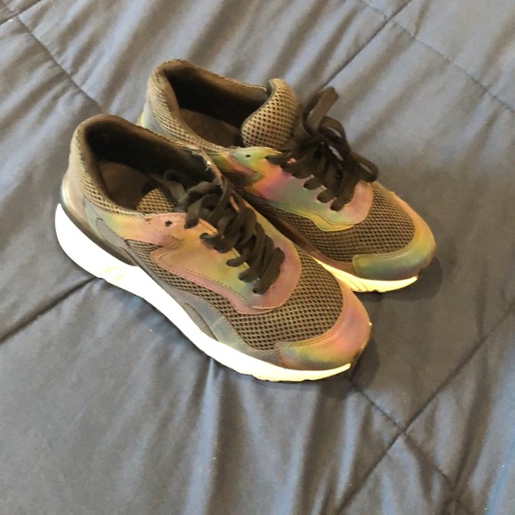 Spring shoes - Picture 3 of 3